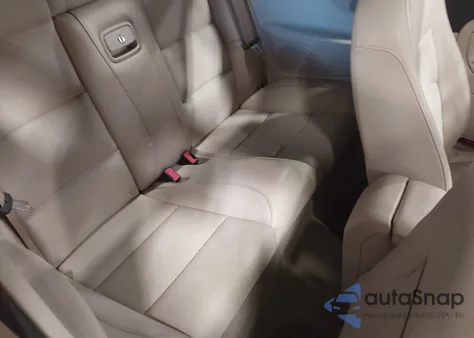 2008 Volkswagen Eos Komfort/Turbo z USA, uszkodzony, nr VIN WVWAA71F48V004001